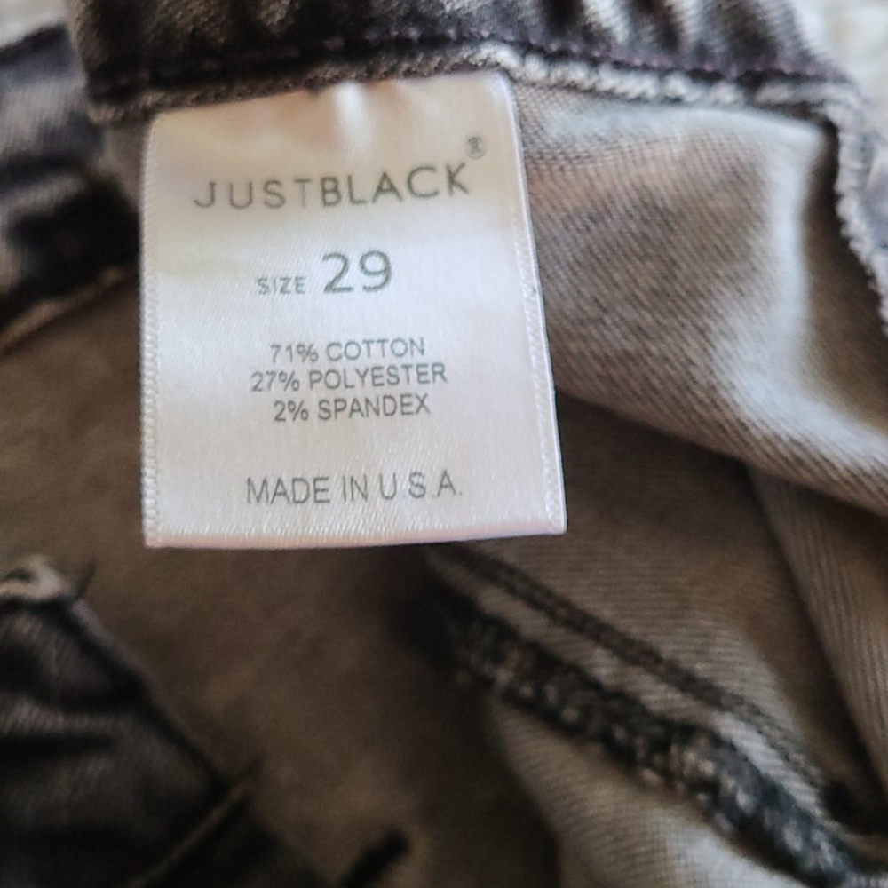 Jeans - Picture 5 of 5
